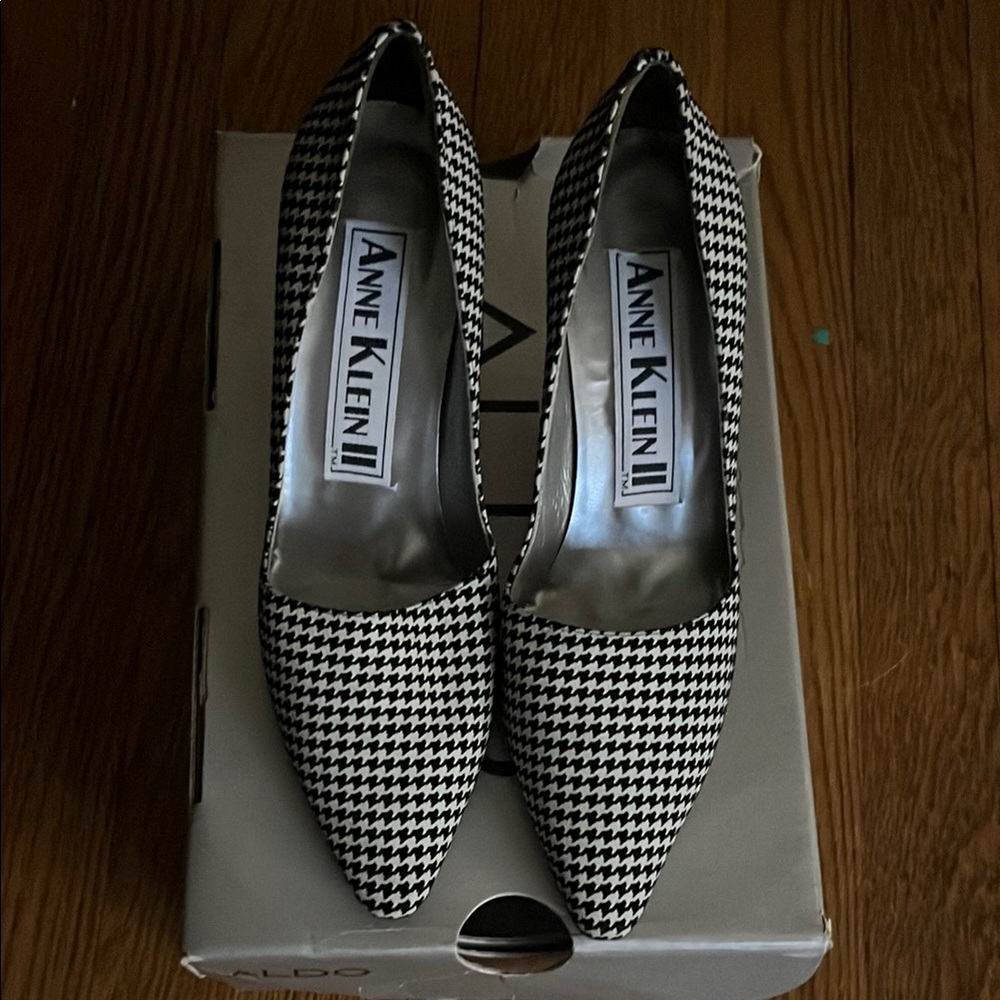 Anne Klein Houndstooth Heels in Black and White
